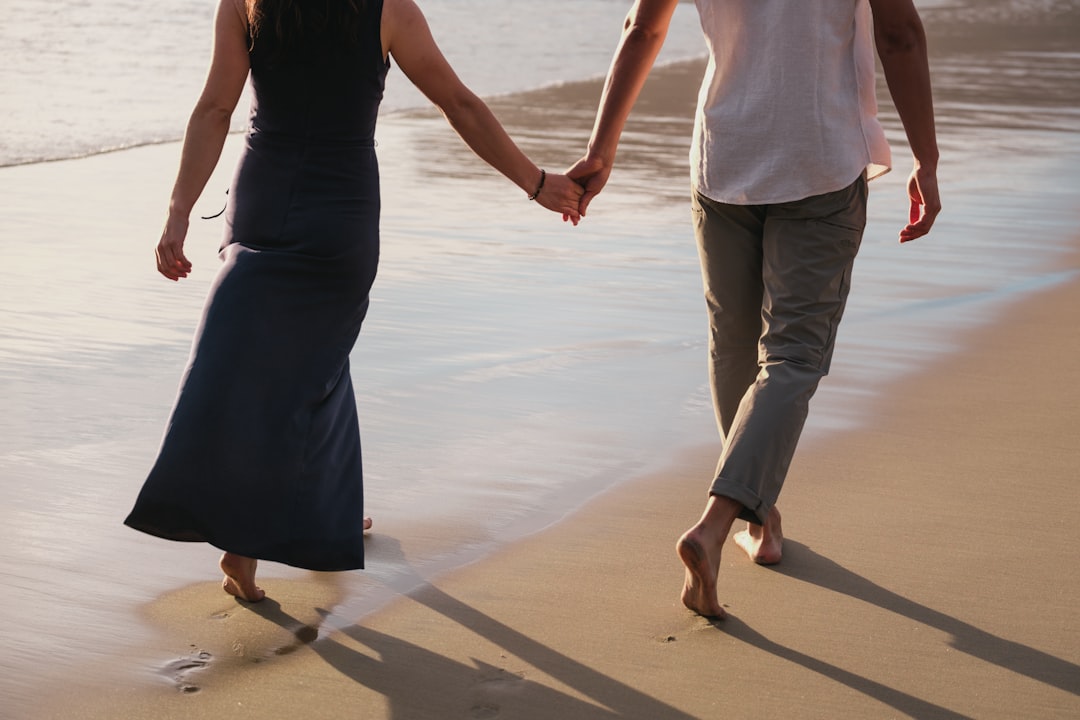 結婚後の生命保険の見直し方【不要な保険を解約して年間20万節約した話】